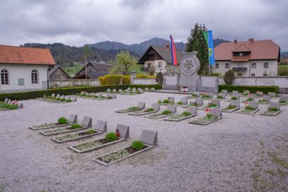Zgornje Gorje - Grobišče borcev