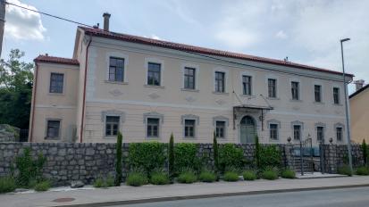 Senožeče - Stara šola