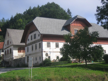 Dobje - Domačija Dobje 2