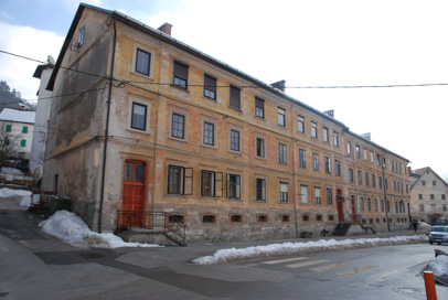 Idrija - Rudarski blok Arkova 34-40