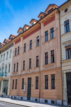 Ljubljana - Hiša Tavčarjeva 13