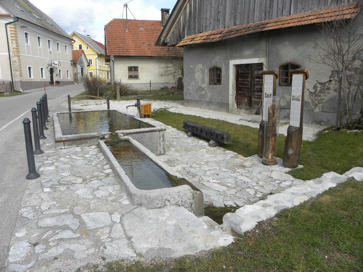 Nova vas na Blokah - Zgornja štirna