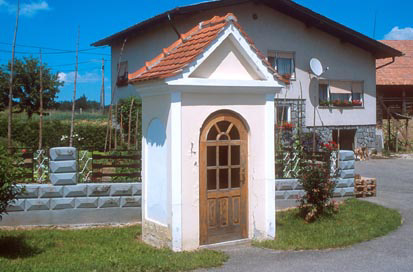 Spodnja Nova vas - Kapelica Srca Jezusovega