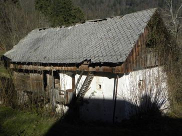 Breznica pod Lubnikom - Kašča in pod pri hiši Breznica 12
