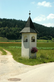 Kompolje ob Savi - Slopasto znamenje