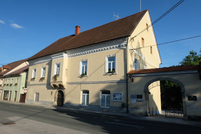 Sevnica - Trški dvorec
