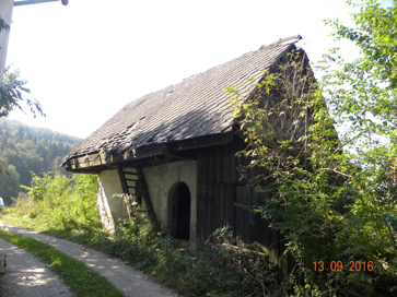 Vesca - Kašča pri hiši Vesca 3