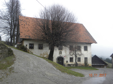 Vrh Sv. Treh Kraljev - Domačija Vrh 1