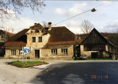 Laze pri Planini - Domačija Laze 28