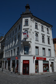Ljubljana - Hiša Ciril Metodov trg 1