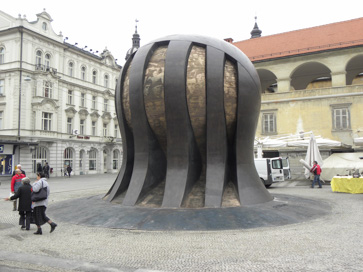 Maribor - Spomenik NOB