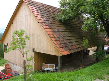 Gračič - Gospodarsko poslopje na domačiji Gračič 4