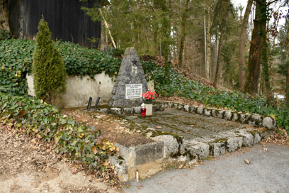 Novo mesto - Spomenik padlim domačinom