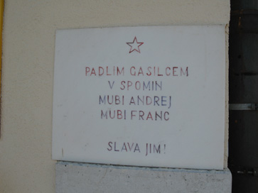 Preddvor - Spominska plošča Andreju in Francu Mubiju