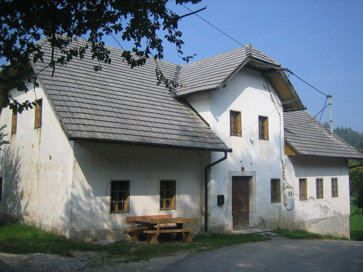 Brezovica pri Medvodah - Domačija Brezovica pri Medvodah 1 in 2