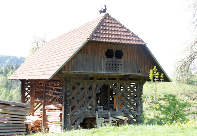 Plešivec - Kozolec na domačiji Plešivec 31