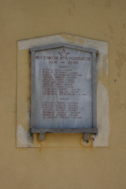 Podbrezje - Spominska plošča na Gasilskem domu