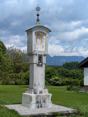 Podbrezje - Znamenje ob hiši Podbrezje 14