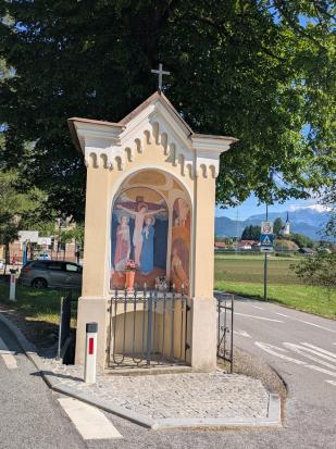 Podbrezje - Kapelica ob osnovni šoli