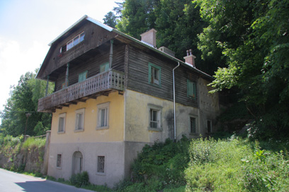 Podbrezje - Hiša Podbrezje 112