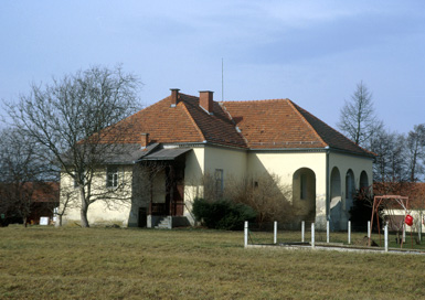 Petanjci - Bathyanijev dvorec