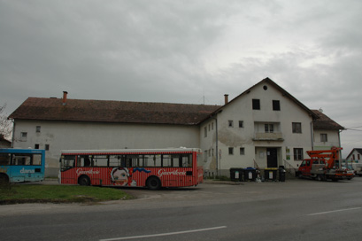 Ljubljana - Zadružni dom Ižanska 305
