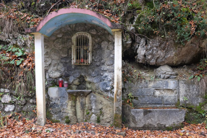Idrijska Bela - Kapelica v Manjšku