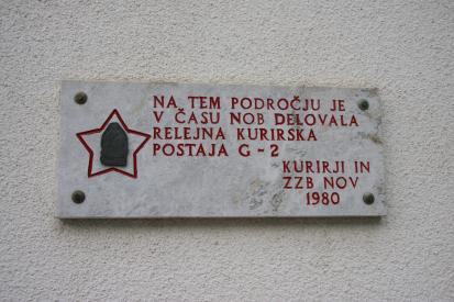 Nemški Rovt - Spominska plošča kurirski postaji G-2