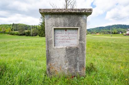 Babno Polje - Spominsko znamenje padlim partizanom
