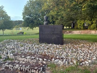 Materija - Spomenik Francu Segulinu-Boru