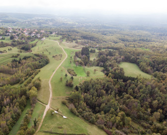 Hrast pri Jugorju - Arheološko najdišče Grive