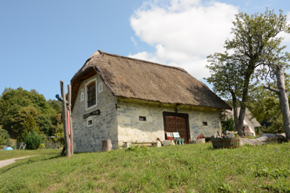Kostanjek - Zidanica domačije Kostanjek 18