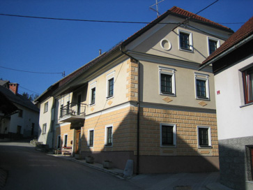 Logatec - Hiša Tabor 2