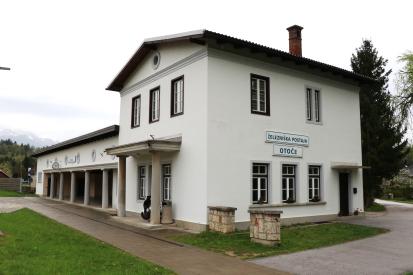Otoče - Železniška postaja Otoče