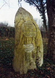 Leskovec pri Krškem - Spominsko znamenje Alfonzu Paulinu