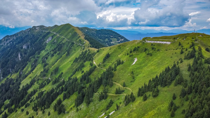 Zgornja Sorica - Italijanske obmejne utrdbe pod Slatnikom in Lajnarjem