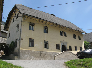 Dovje - Hiša Dovje 14