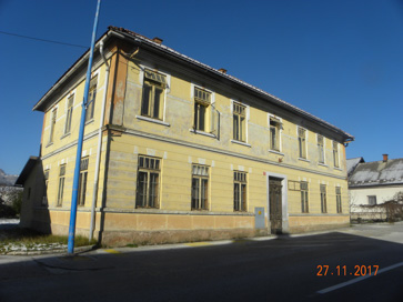 Žiri - Hiša Loška 41