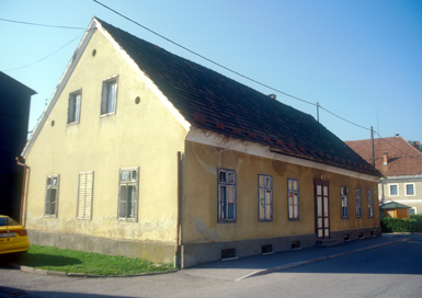 Muta - Hiša Glavni trg 28