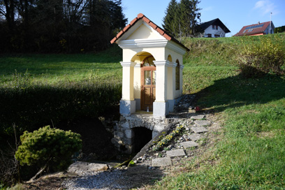 Brezovica pri Šmarjeti - Skuškova kapelica