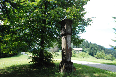 Sveti Anton na Pohorju - Znamenje