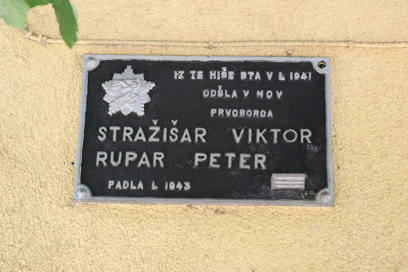 Jesenice - Spominska plošča Viktorju Stražišarju in Petru Ruparju