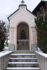 Žažar - Kapelica Marije Kraljice miru