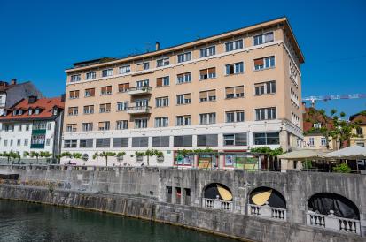 Ljubljana - Palača Wolfova 1