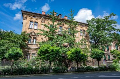 Ljubljana - Vila Resljeva 13