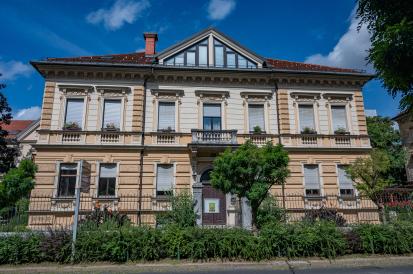 Ljubljana - Vila Resljeva 11