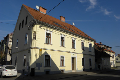 Ljubljana - Hiša in gospodarsko poslopje Gasilska 3