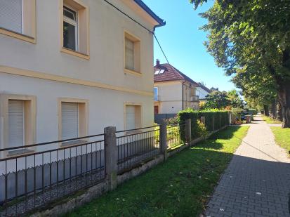 Ljubljana - Stavbni niz ob Opekarski cesti