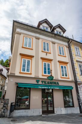 Ljubljana - Hiša Vodnikov trg 3