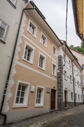 Ljubljana - Hiša Študentovska 9
